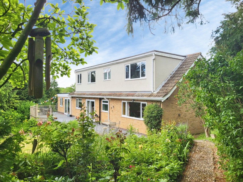 Images for Bank Edge, The Bank, Shearsby, Lutterworth, Leicestershire