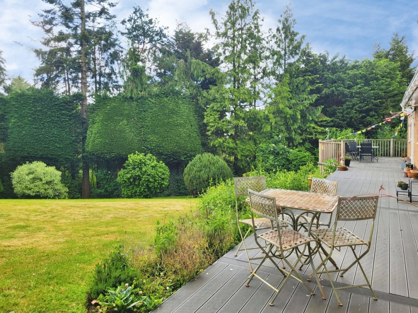 Images for Bank Edge, The Bank, Shearsby, Lutterworth, Leicestershire