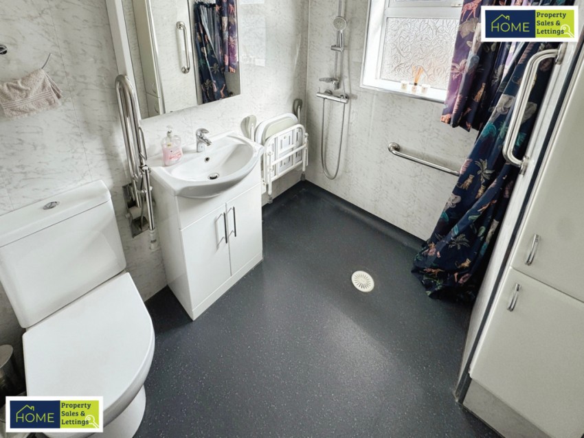 Images for 32 Skelton Drive, Knighton Fields, Leicester, LE2 6JP