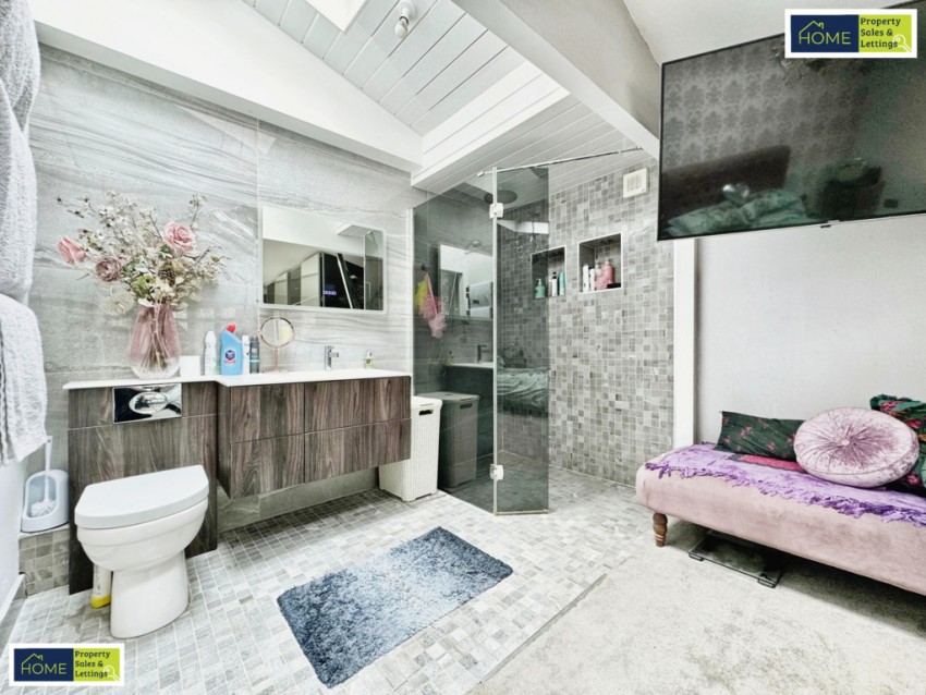 Images for Cairnsford Road, Knighton Fields