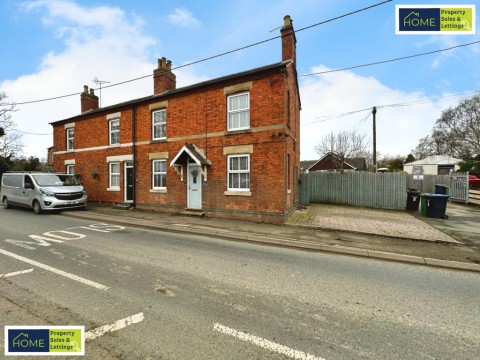 View Full Details for Pear Tree Cottage, Kilworth Road, Husbands Bosworth, Lutterworth, Leicestershire