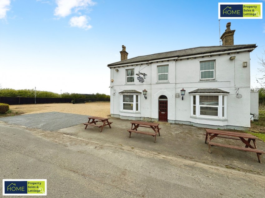 Images for The Whistle Stop Pub, Main Road, Tallington, Stamford, Lincolnshire