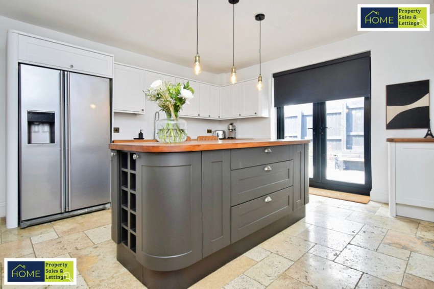 Images for Walter House, High Street, Great Glen, Leicester, Leicestershire