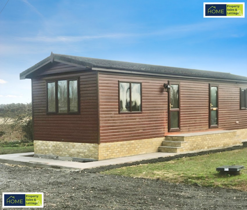 Images for Whistle Stop Park, Main Road, Tallington, Stamford, Lincolnshire