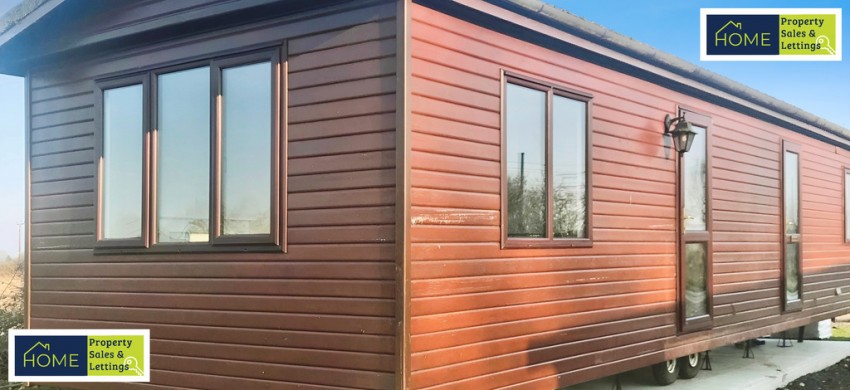 Images for Whistle Stop Park, Main Road, Tallington, Stamford, Lincolnshire