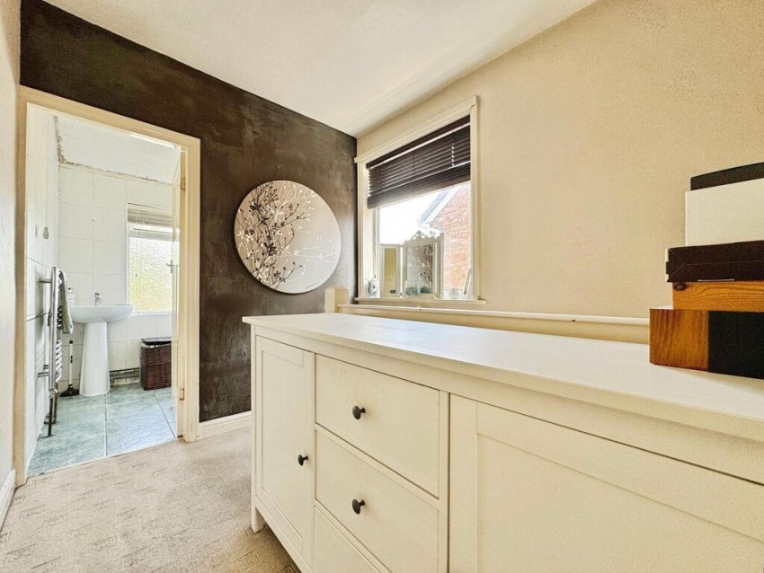 Images for 66 Crown Hills Avenue, Leicester, LE5 4HE