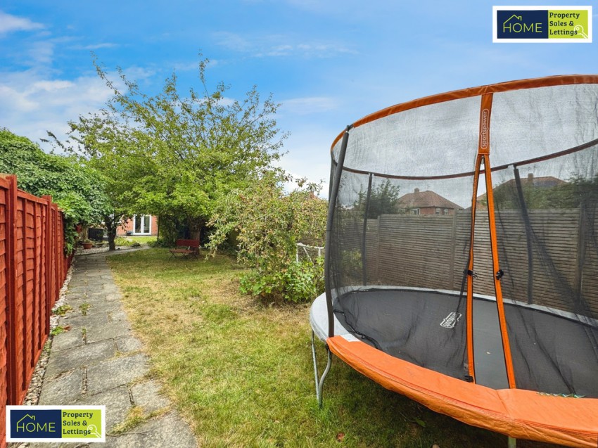 Images for 14 Deancourt Road, Leicester LE2 6GH