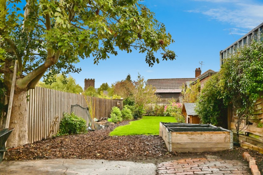 Images for 18 Lea Close, Thurmaston, Leicester, LE4 8DW