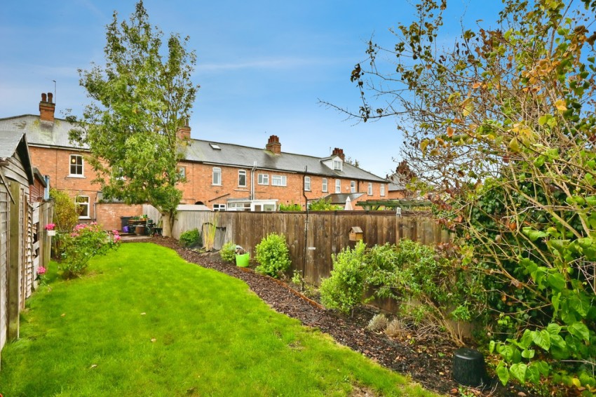 Images for 18 Lea Close, Thurmaston, Leicester, LE4 8DW