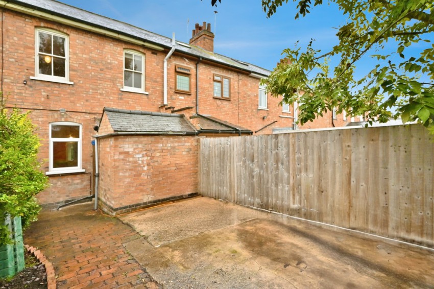 Images for 18 Lea Close, Thurmaston, Leicester, LE4 8DW