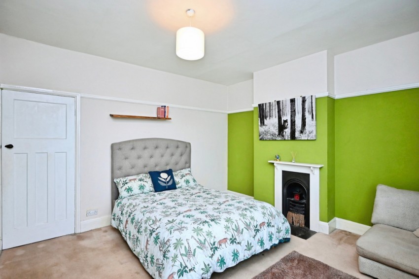 Images for 18 Lea Close, Thurmaston, Leicester, LE4 8DW