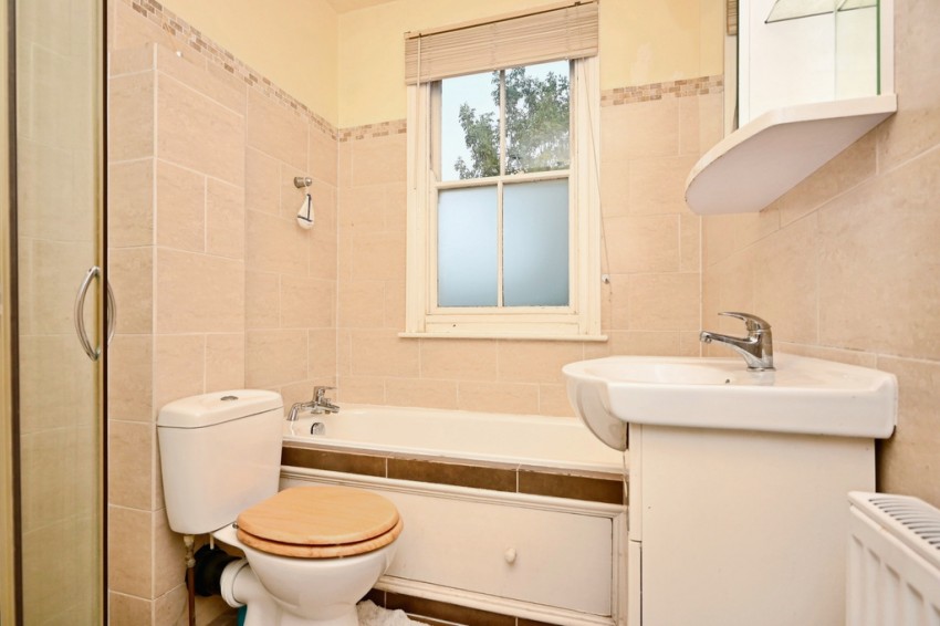 Images for 18 Lea Close, Thurmaston, Leicester, LE4 8DW