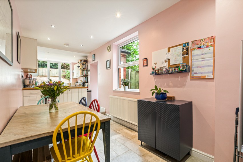 Images for 8 Thurlow Road Clarendon Park Leicester LE2 1YE