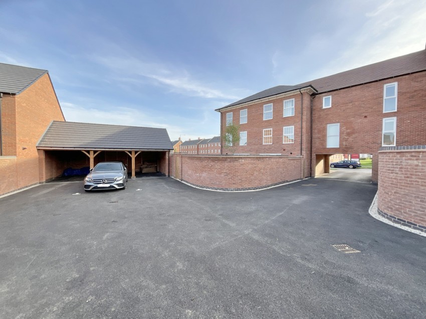 Images for 133 Tay Road, New Lubbesthorpe, Leicester, LE19 4ED