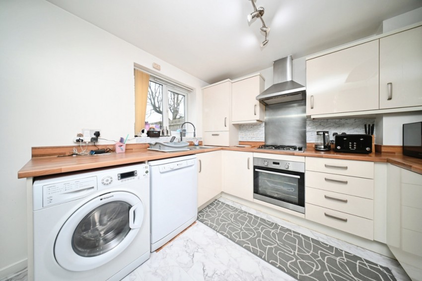 Images for 7 Wye Close, Leicester, LE4 9AZ