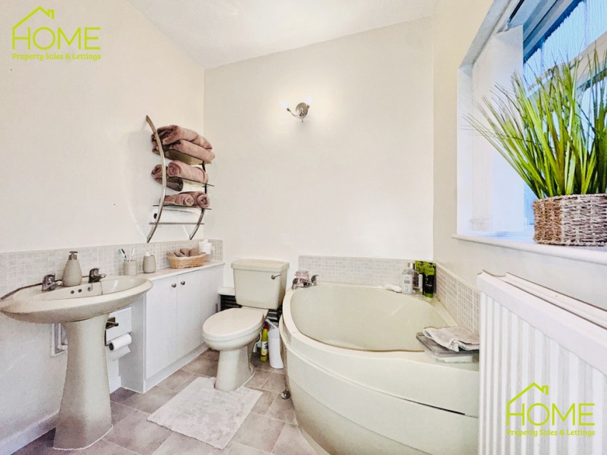 Images for Humberstone Lane, Thurmaston, Leicester, Leicestershire