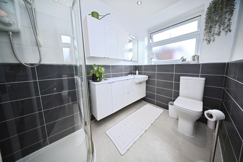 Images for Red Roofs, Church Walk, Bruntingthorpe, Lutterworth, Leicestershire