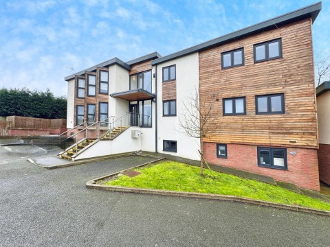 View Full Details for Kingfisher Apartments, Barry Close, Kirby Muxloe, Leicester