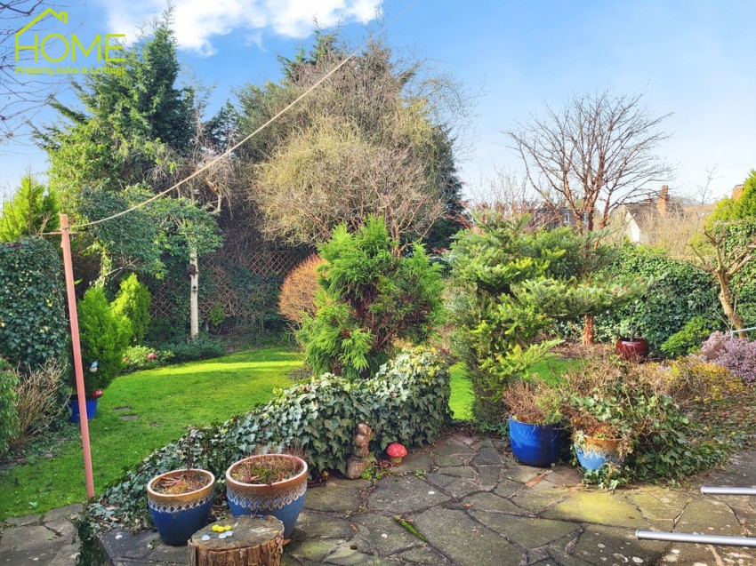 Images for Carisbrooke Avenue, Knighton, Leicester, Leicestershire