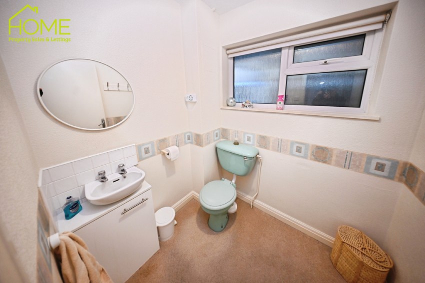 Images for Carisbrooke Avenue, Knighton, Leicester, Leicestershire