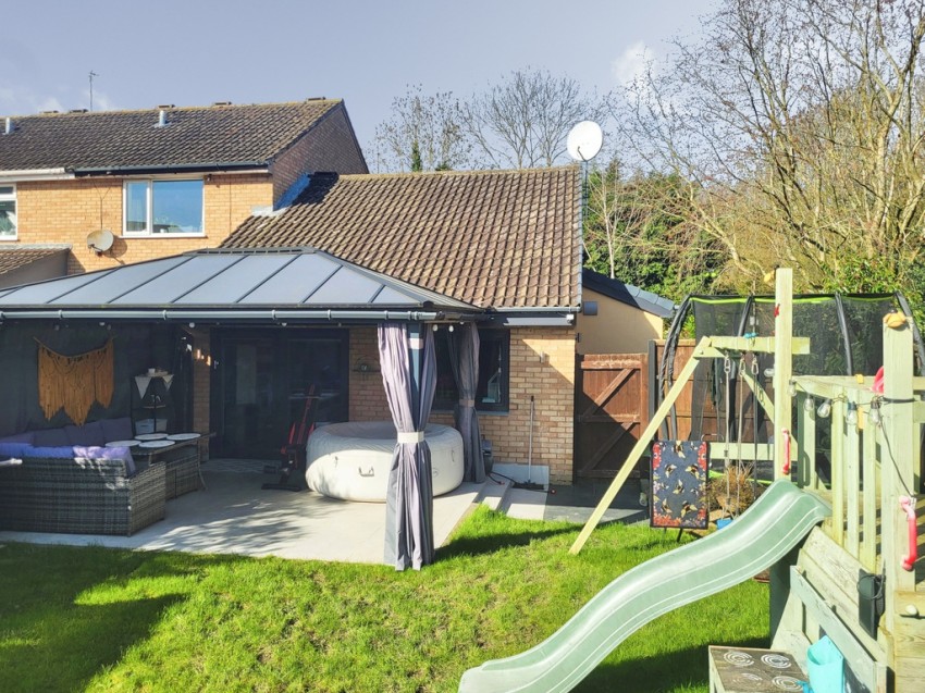 Images for Blackthorn Drive, Leicester, LE4 1BH